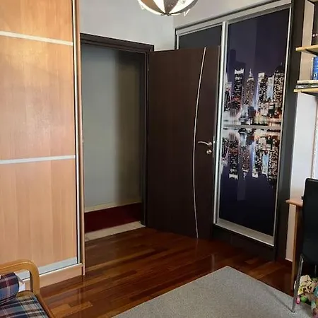 Apartment Beautiful And Spacious